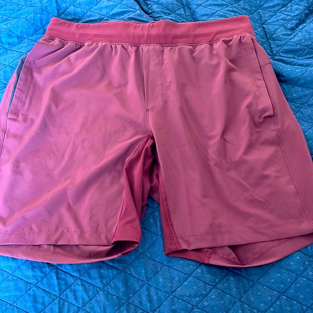 Lululemon burgundy  linerless T.H.E. shorts 9 inch